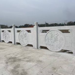 运城芝麻白河道栏杆 石材栏杆