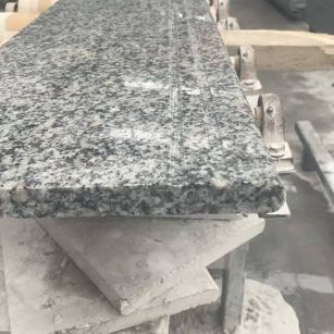 运城芝麻白楼梯踏步 芙蓉白