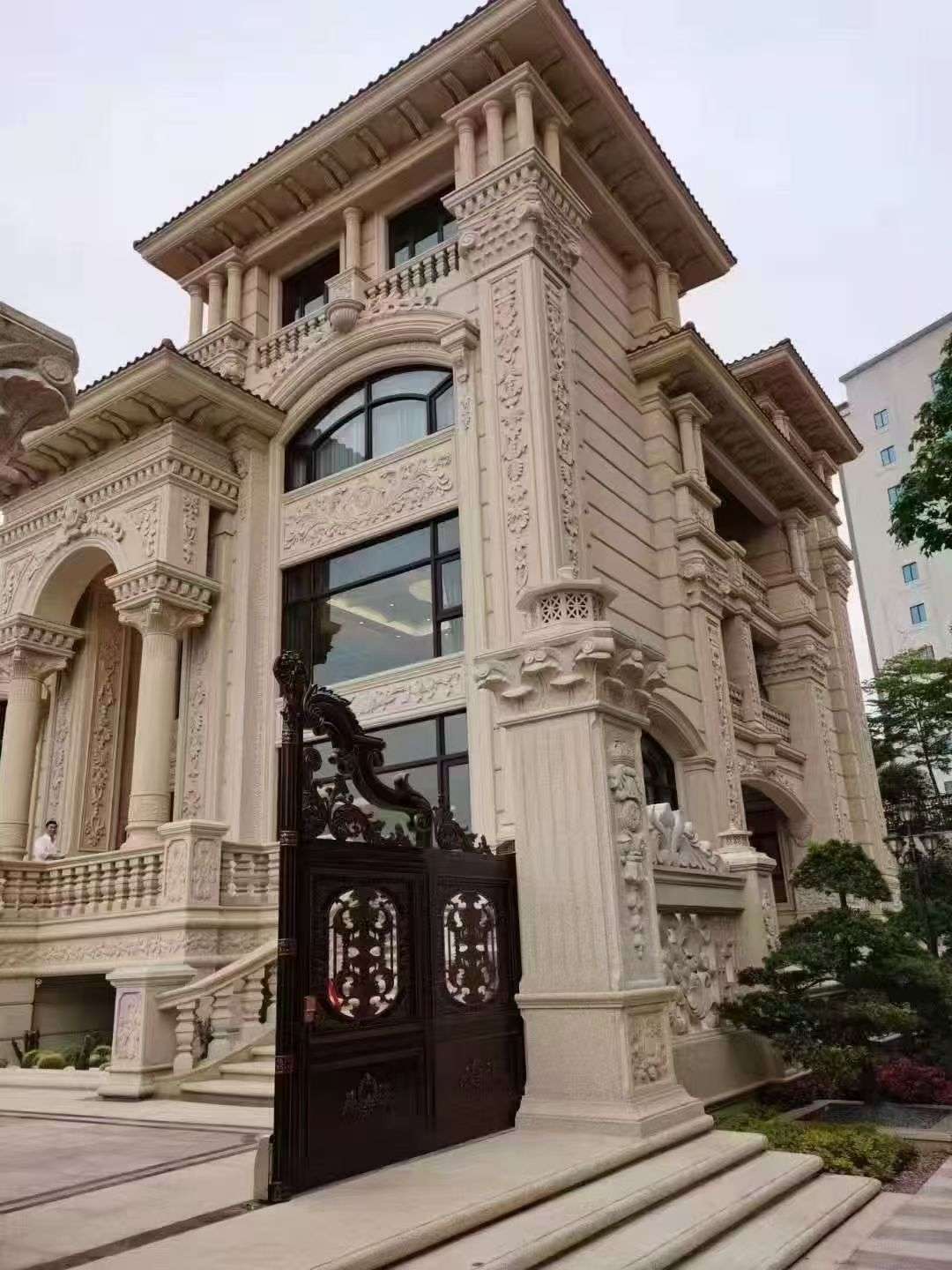 运城黄金麻别墅外墙异形定制