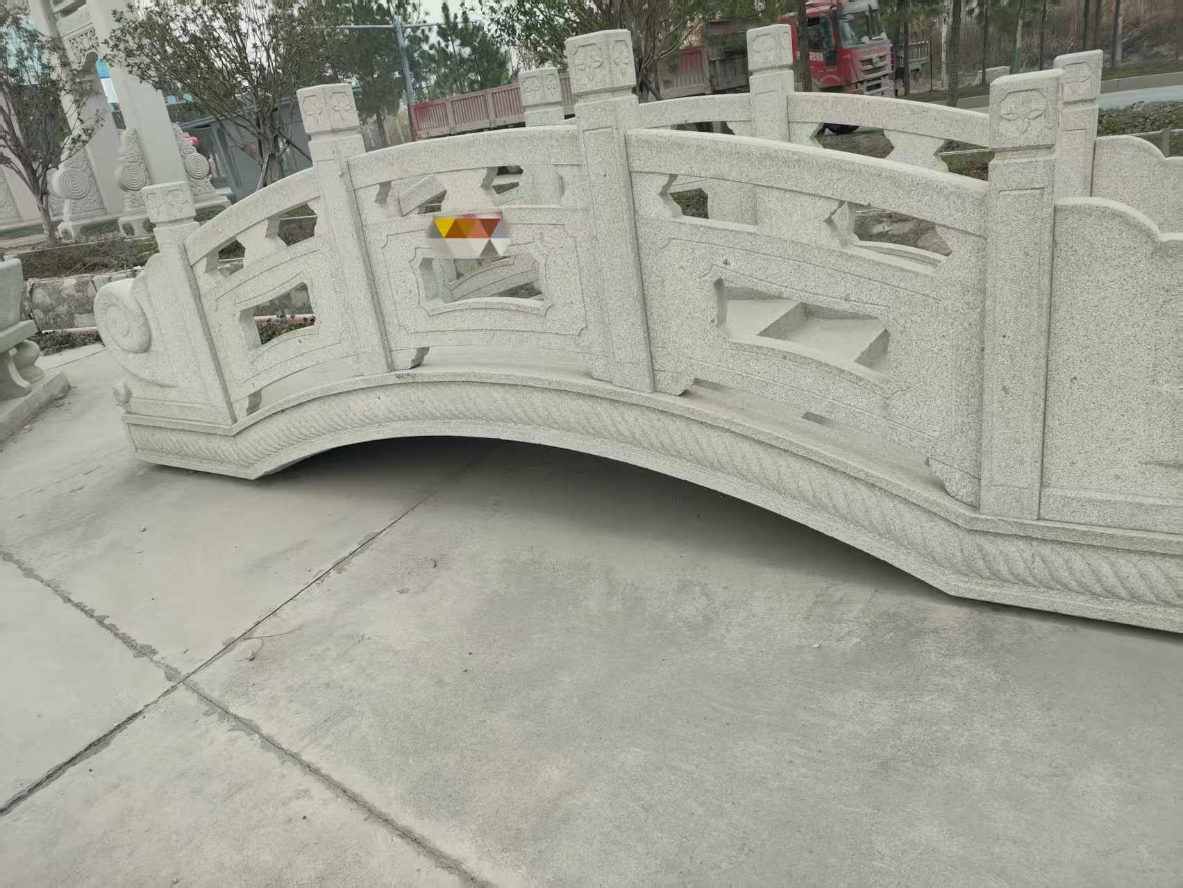 运城芝麻白拱桥，石桥