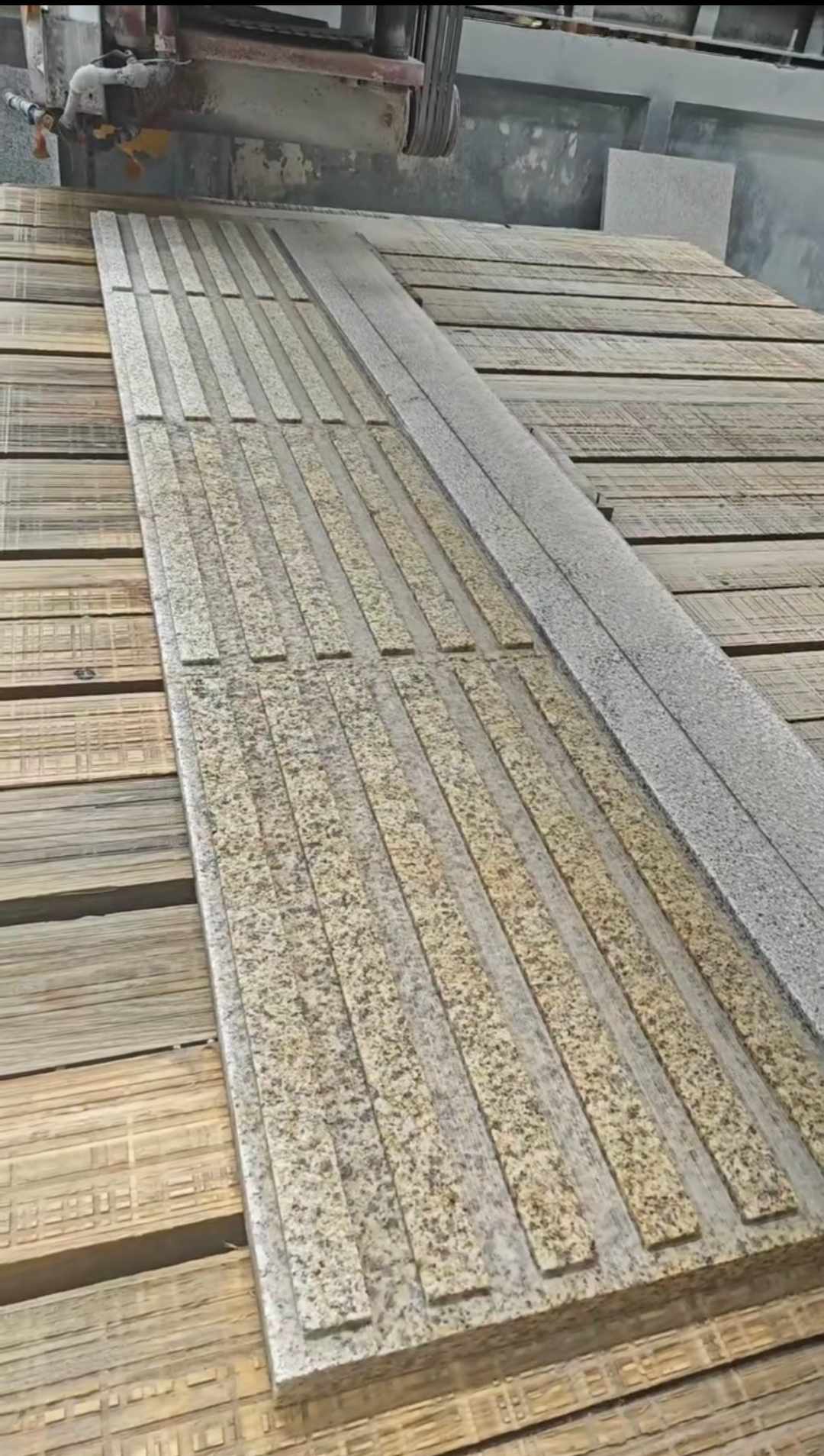 运城黄金麻盲道石 盲条